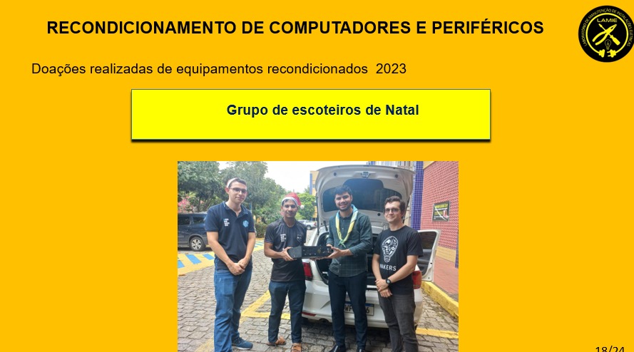 Escoteiros recebem computadores do IFRN